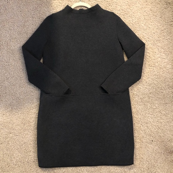 Lululemon Dress - Picture 1 of 2